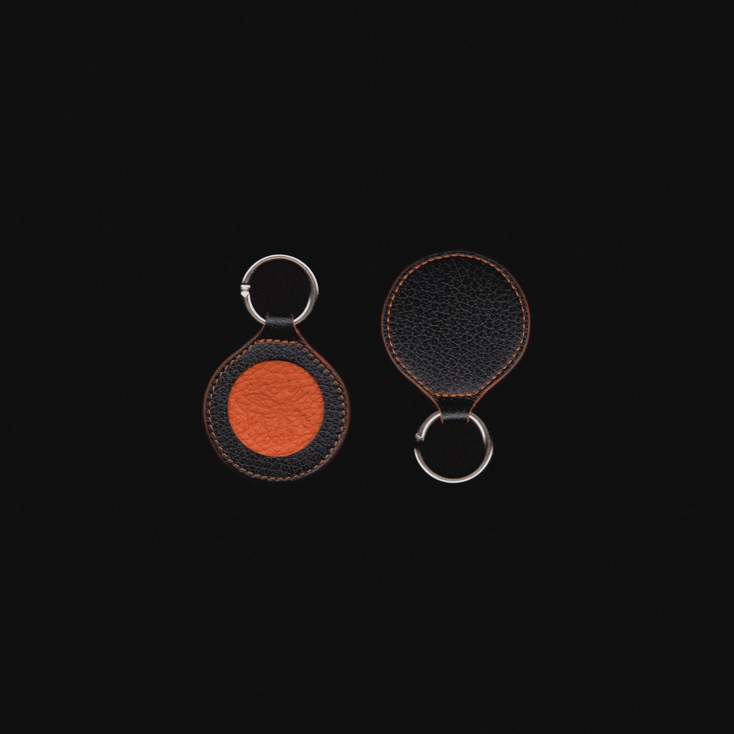 ROUND KEYCHAIN (nero)